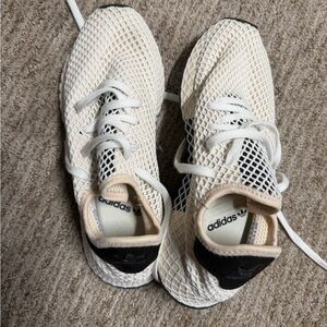 Adidas Deerupt Runner Cream and Black Mesh Sneakers